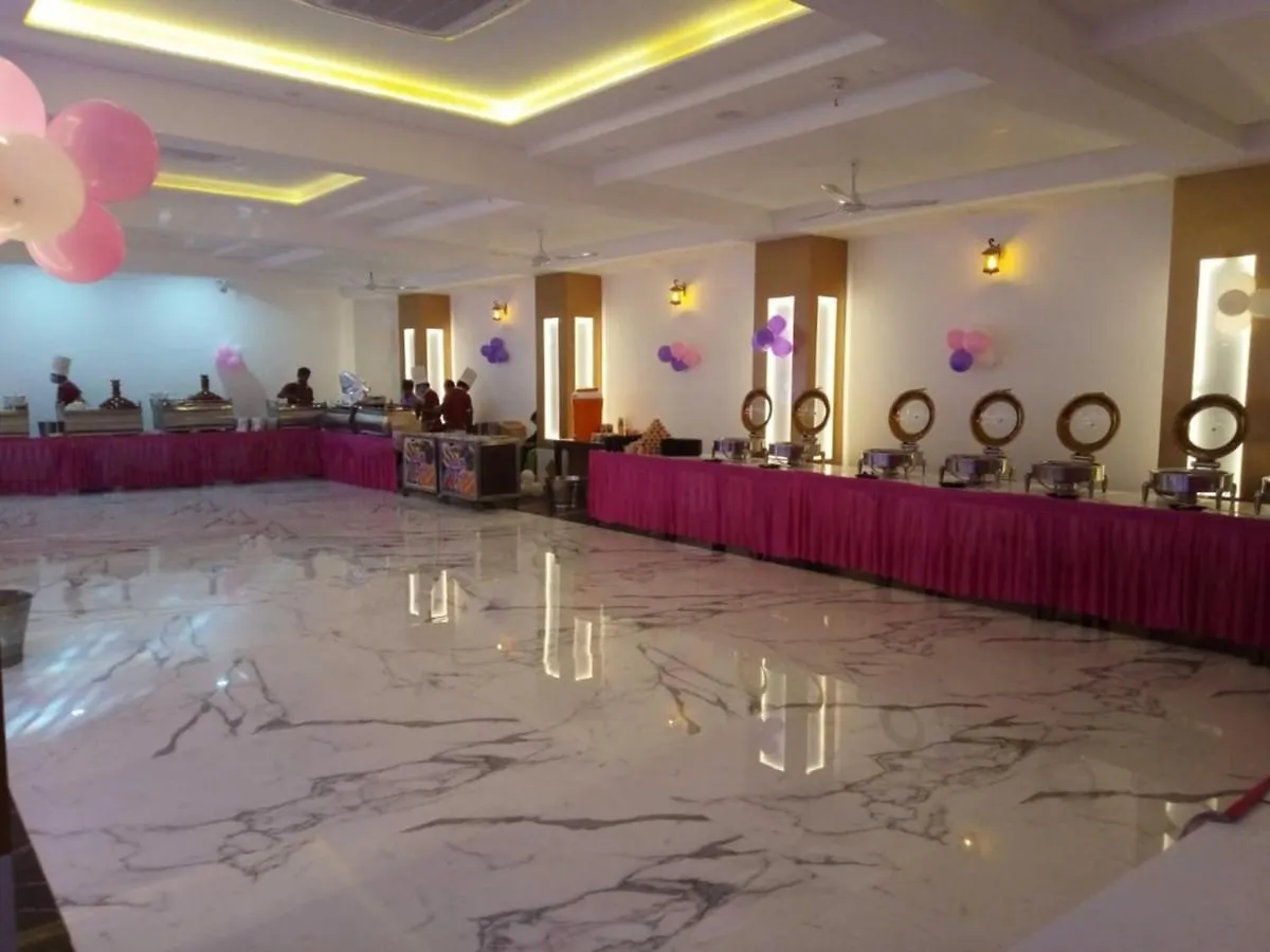 Hotel Swess Grand Agra  2*, Agra (Uttar Pradesh)