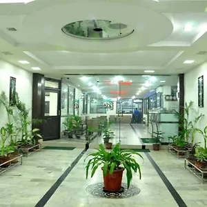 2* Hotel Dawat Palace